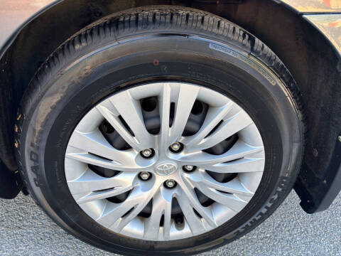 2013 Toyota Camry LE