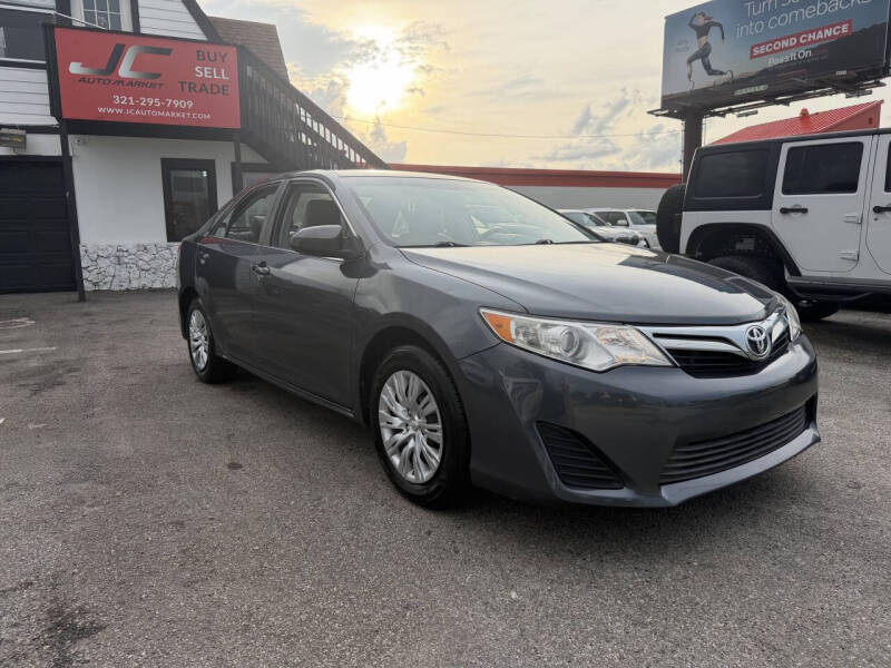 2012 Toyota Camry LE