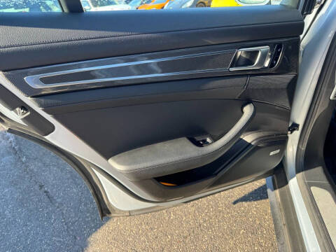 2018 Porsche Panamera