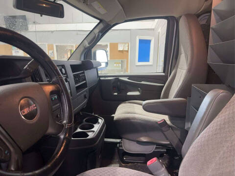 2014 GMC Savana 3500