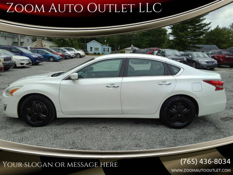 2013 Nissan Altima for sale at Zoom Auto Outlet LLC in Thorntown IN