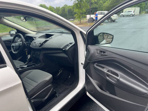 2019 Ford Escape S