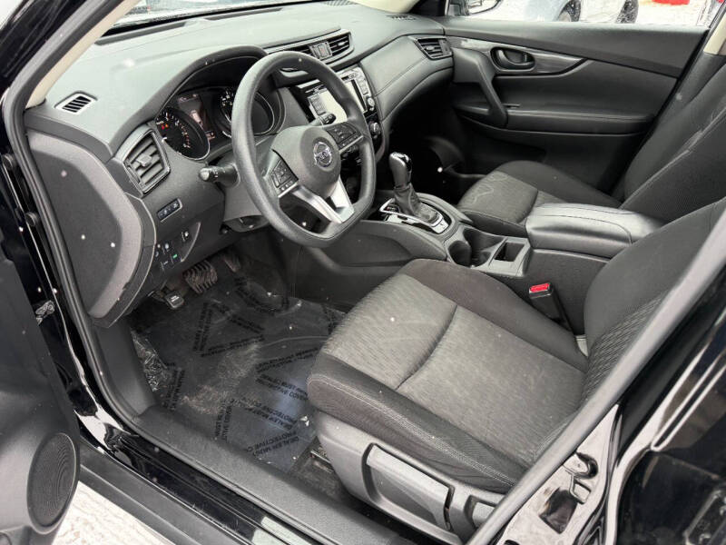 2020 Nissan Rogue S