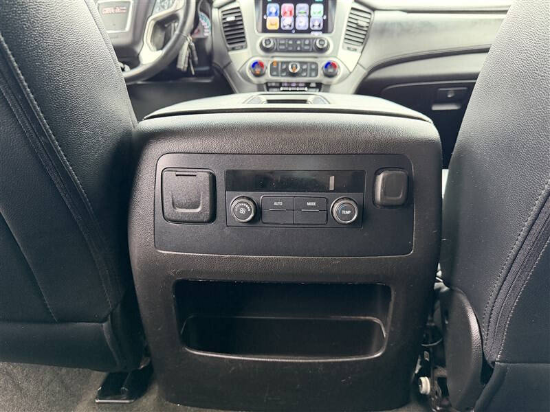 2017 GMC Yukon XL SLE