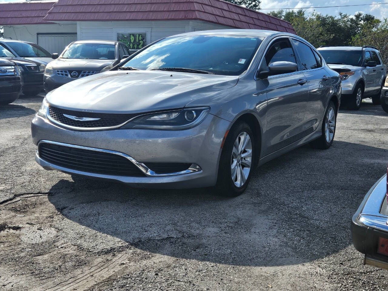 2015 Chrysler 200 for sale at JOHNS AUTO SALES LLC in Apopka, FL