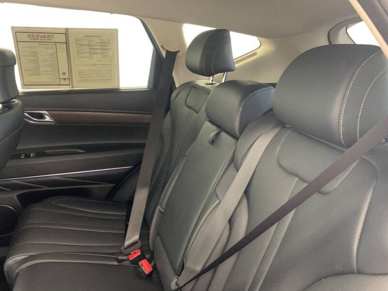 2024 Genesis GV80 2.5T