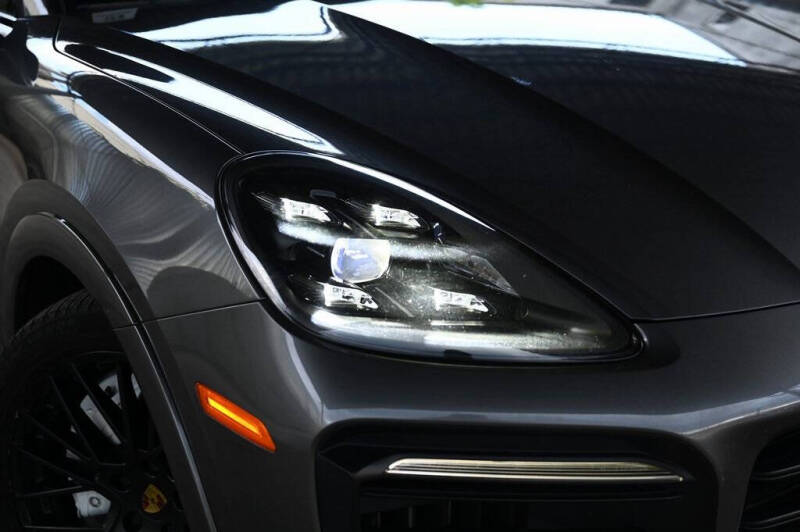 2021 Porsche Cayenne GTS