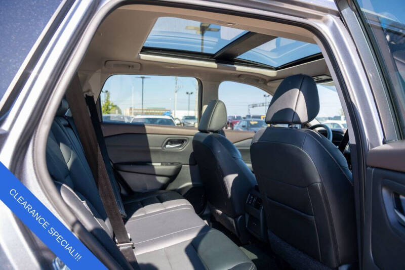 2023 Nissan Rogue SL