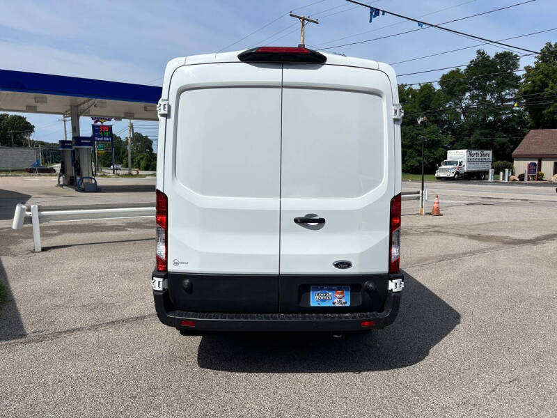 2024 Ford Transit 250