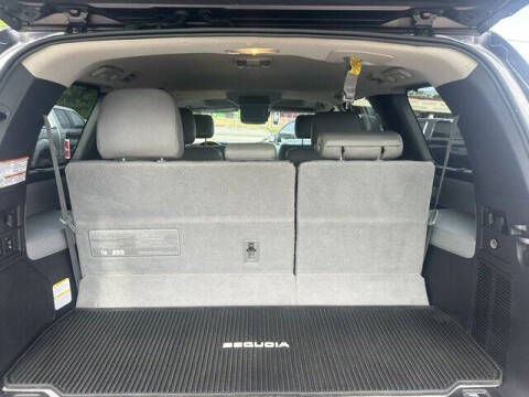 2020 Toyota Sequoia Platinum