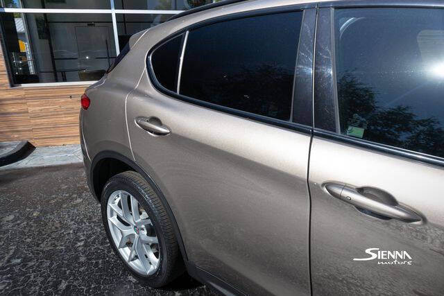 2019 Alfa Romeo Stelvio Sport