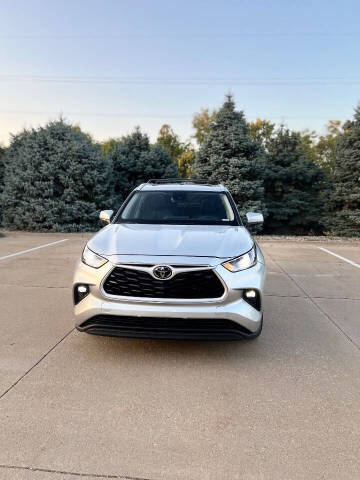 2023 Toyota Highlander XLE