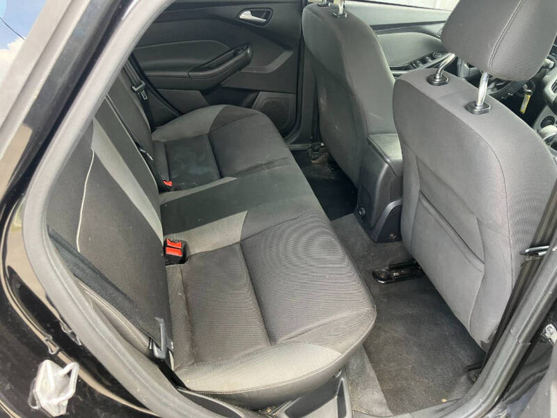 2012 Ford Focus SE