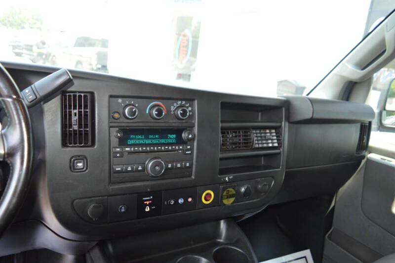 2018 Chevrolet Express 2500