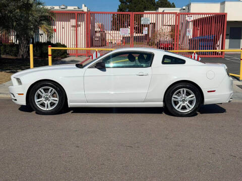 2014 Ford Mustang V6 Premium