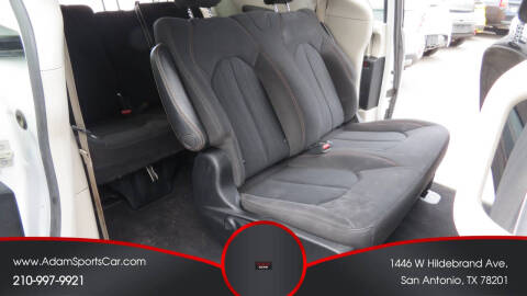 2019 Chrysler Pacifica L