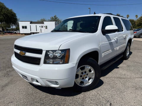 2012 Chevrolet Suburban for sale at Auto Mercado in Clovis CA