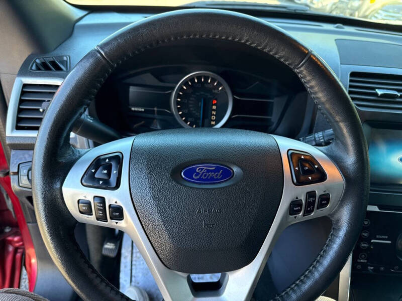 2011 Ford Explorer Limited