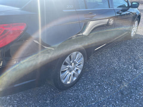 2013 Chrysler 200 for sale at CESSNA MOTORS INC in Bedford PA