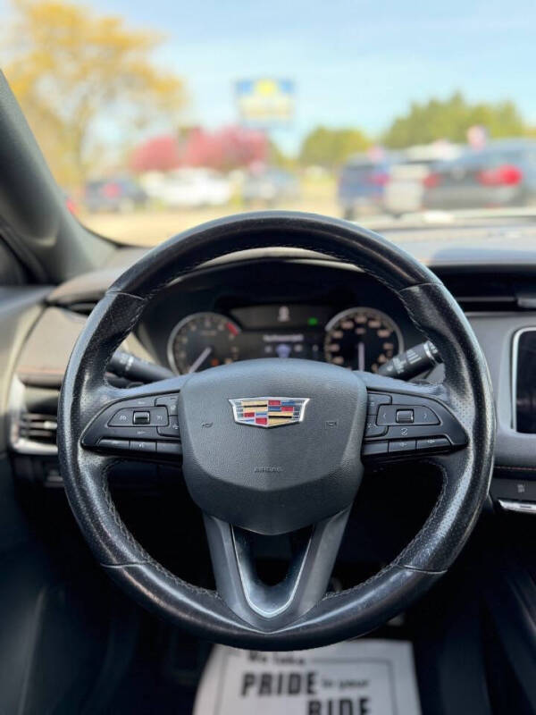 2019 Cadillac XT4 Sport