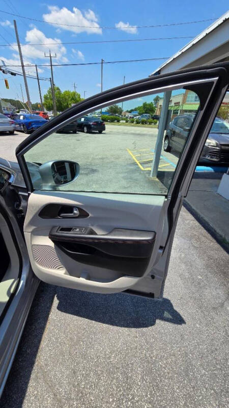 2018 Chrysler Pacifica Touring L Plus