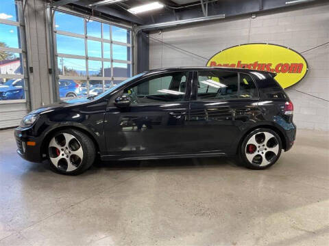 2013 Volkswagen GTI Wolfsburg Edition PZEV