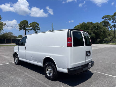 2020 Chevrolet Express 2500