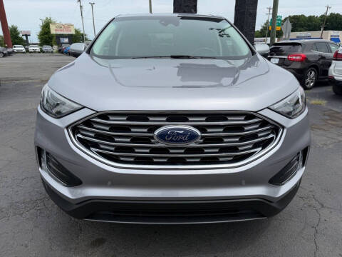 2023 Ford Edge Titanium