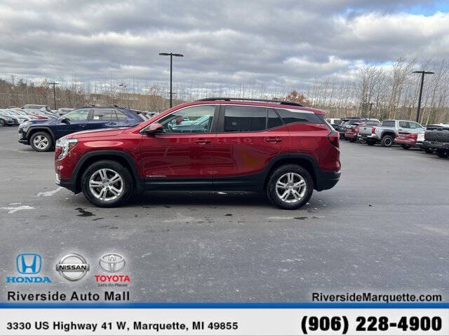 2022 GMC Terrain SLE