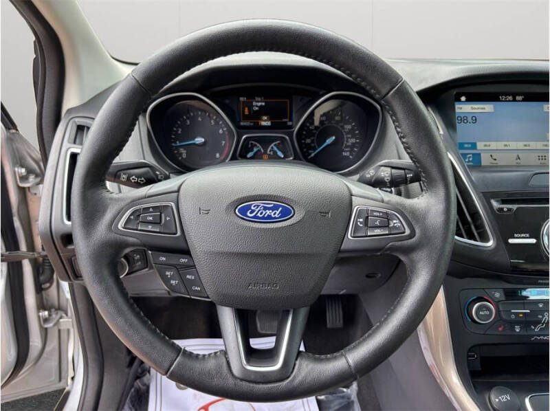2018 Ford Focus Titanium