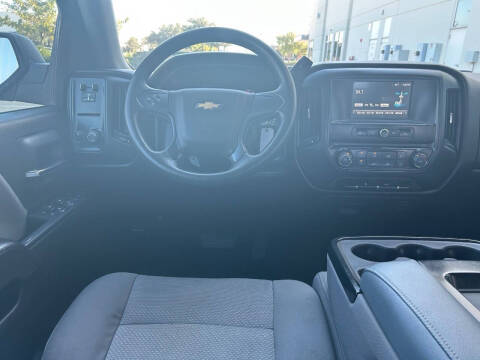 2017 Chevrolet Silverado 1500 Custom