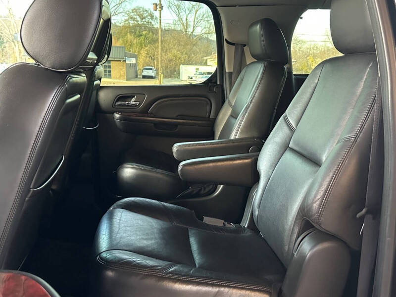 2011 Cadillac Escalade ESV Premium