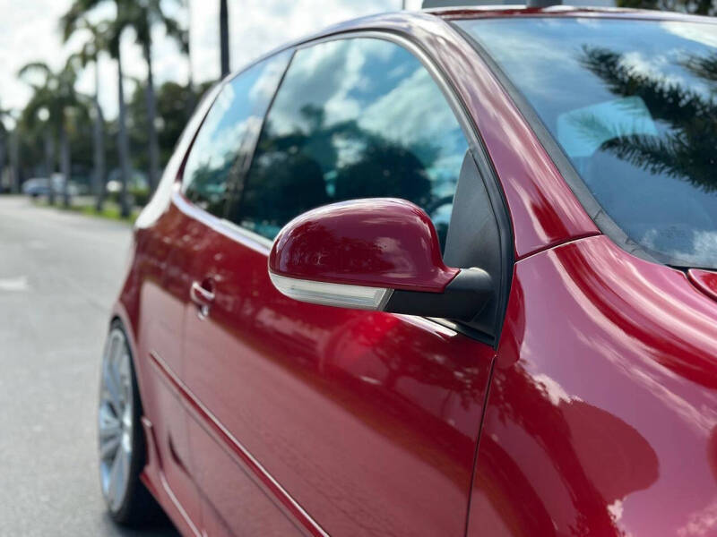 2008 Volkswagen R32