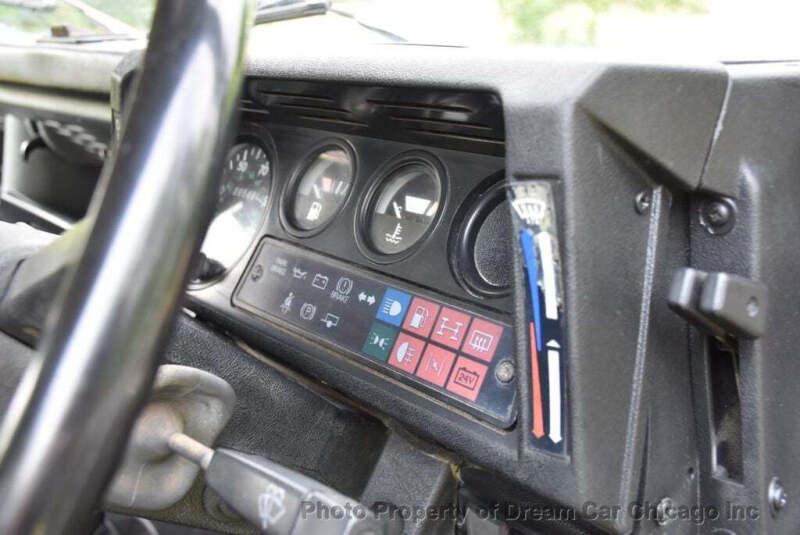 1990 Land Rover Defender 110