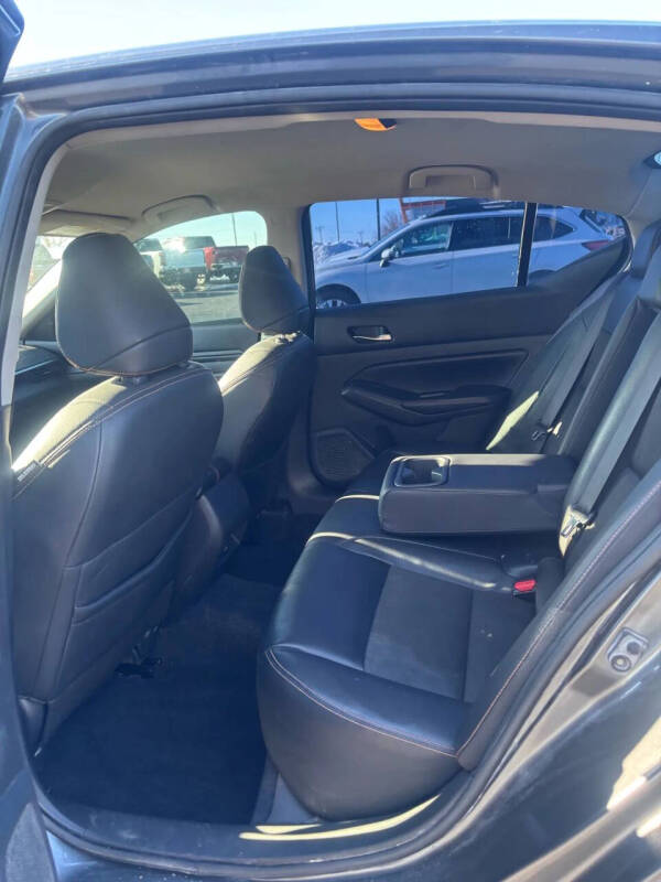 2021 Nissan Altima 2.5 SR