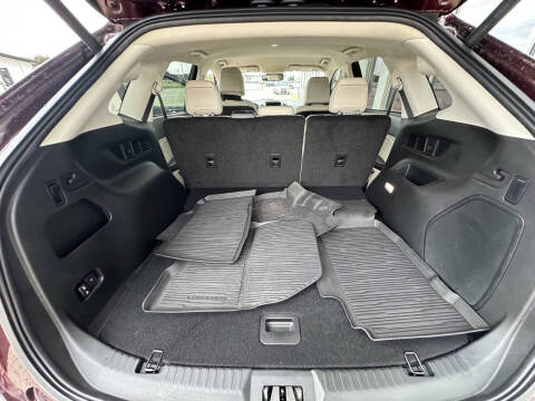 2024 Ford Edge Titanium