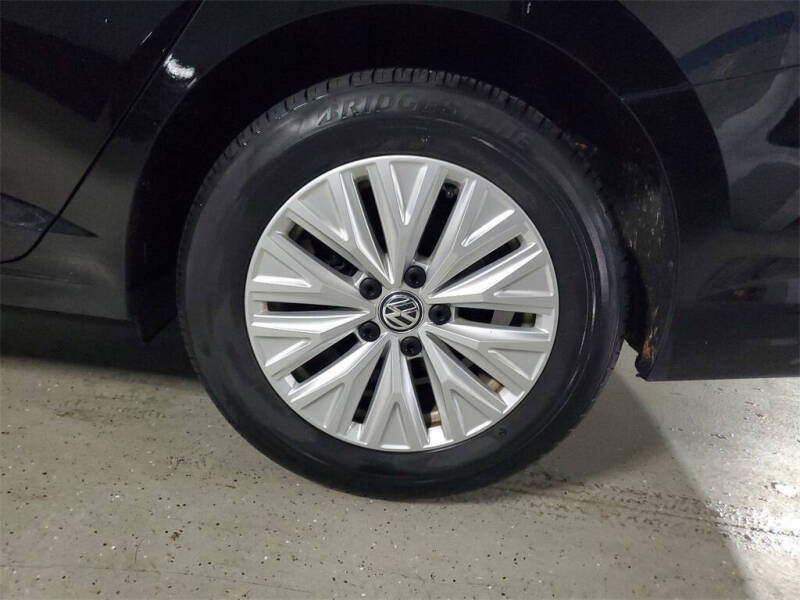 2020 Volkswagen Jetta R-Line