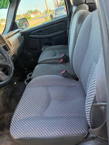 2006 GMC Sierra 1500 Work Truck