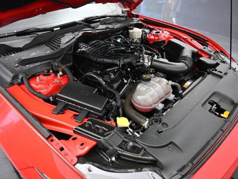 2017 Ford Mustang V6