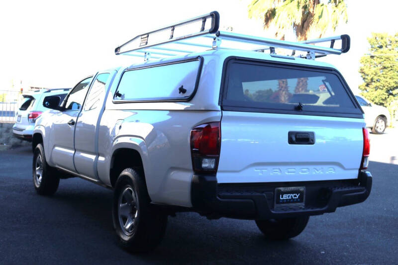 2020 Toyota Tacoma SR