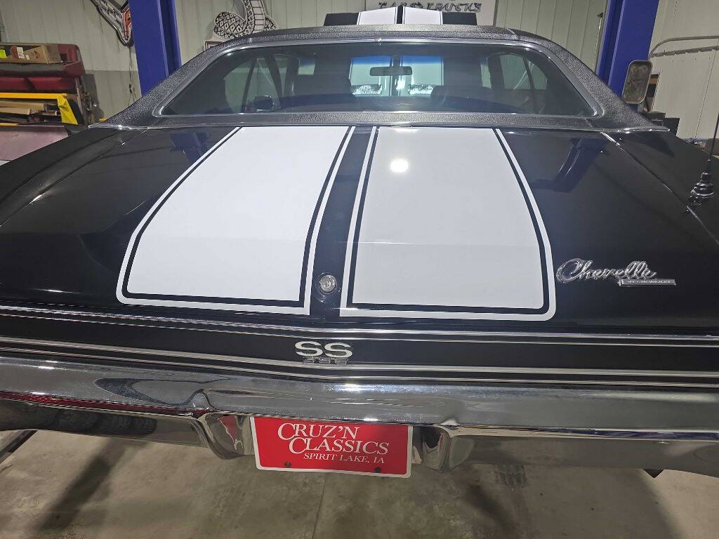 1969 Chevrolet Chevelle  396 SS 32
