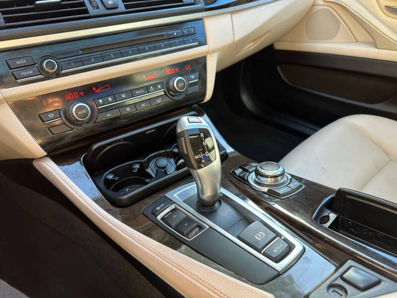 2013 BMW 5 Series 535i