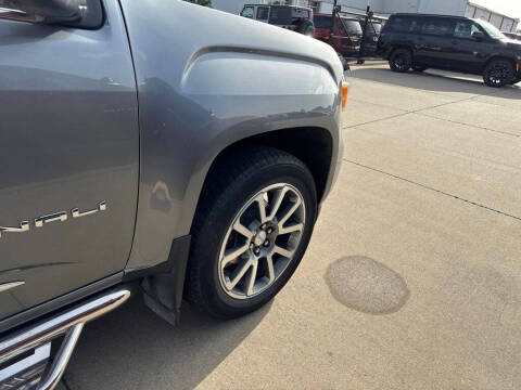 2022 GMC Canyon