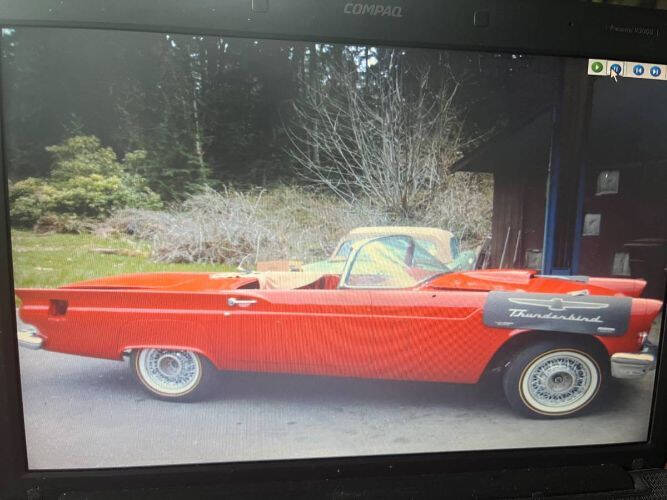 1957 Ford Thunderbird