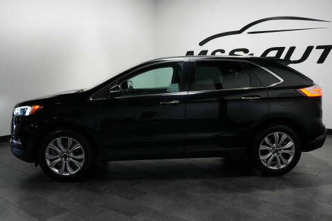 2023 Ford Edge Titanium