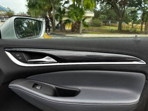 2018 Buick Enclave Essence