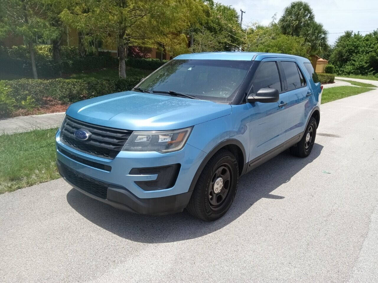 2016 Ford Explorer SUV / Crossover - $9,950