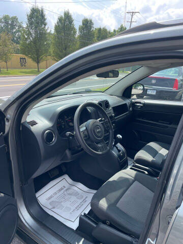 2011 Jeep Compass Sport