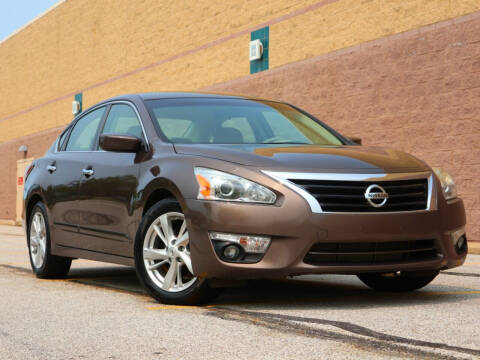 2015 Nissan Altima for sale at NeoClassics - JFM NEOCLASSICS in Willoughby OH
