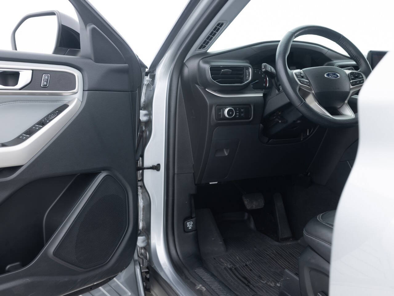 Used Car 2023 Ford Explorer  Xlt Awd 4dr Suv For Sale Under $35,000 In Coal City, Illinois